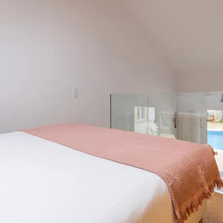 Blue Sky By Lovelystay Corroios