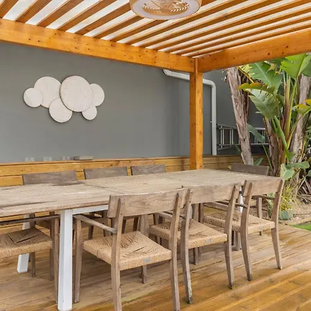 Blue Sky By Lovelystay Сasa de vacaciones *