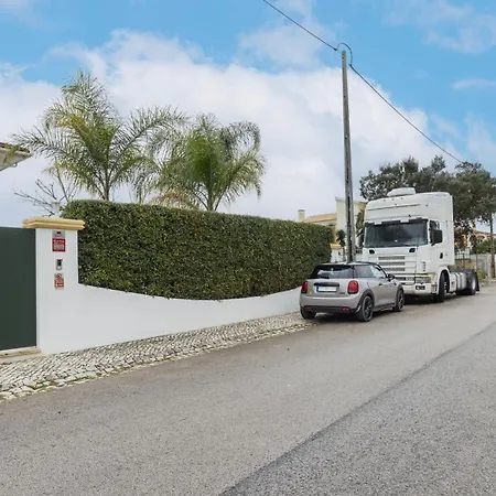 Blue Sky By Lovelystay Corroios