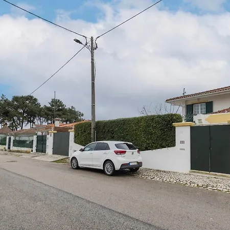 Blue Sky By Lovelystay * Corroios