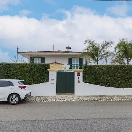 Blue Sky By Lovelystay Сasa de vacaciones *